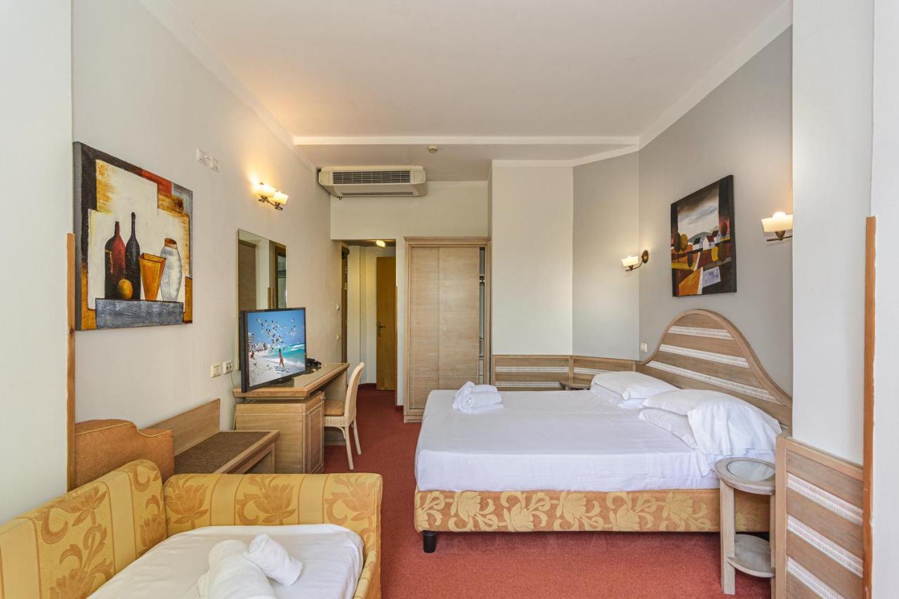 Hotel Nedy Marina di Massa Exteriér fotografie